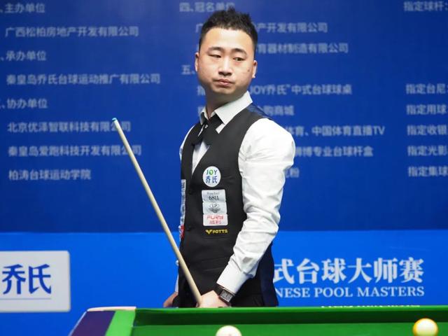 爱德华兹携 爱德华兹携