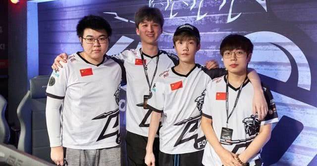 昂首挺进 昂首挺进